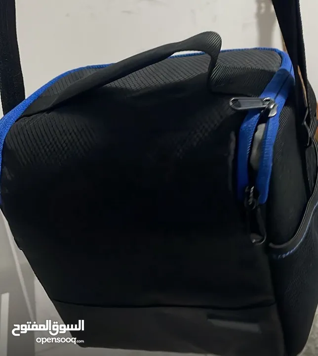 كاميرة كانون D600 شبه جديد مع جميع اغراضها