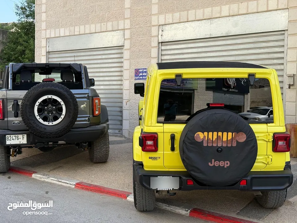 For Sale: Ford Bronco – 2.7L V6