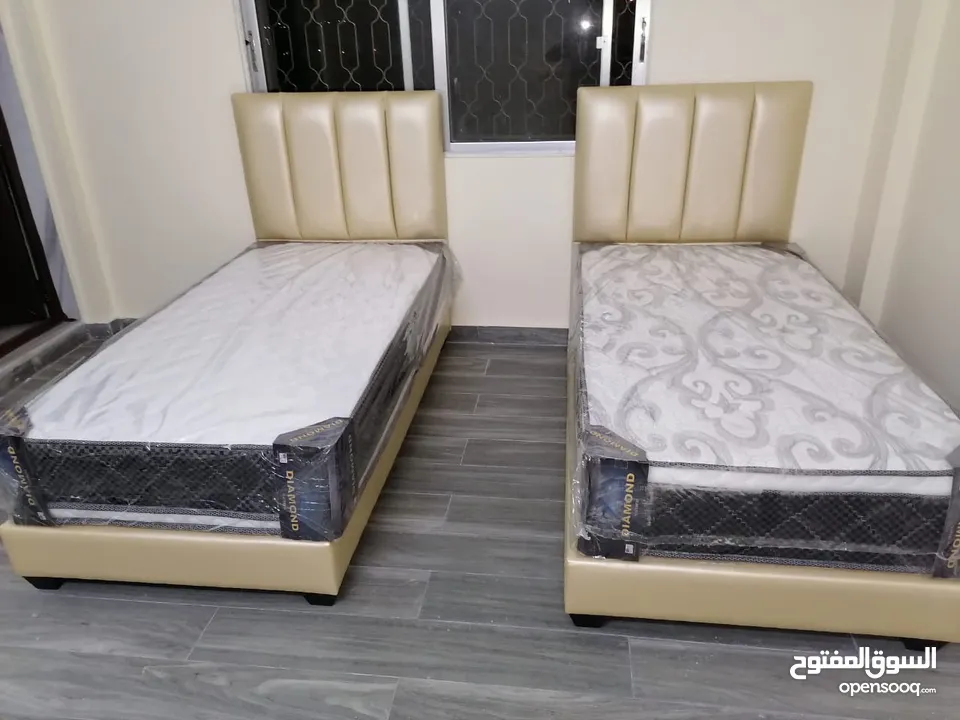 لغرفة النوم سرر بموديلات مميزة مع فرشة دريم الطبية بثلاث مقاسات والسعرشامل التوصيل والتركيب والكفالة