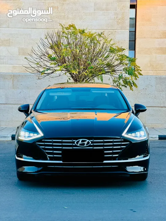 Sonata 2021 وارد الشركة عداد قليل تحت الكفاله مالك واحد اعلى صنف رويال وكاله حرفيا