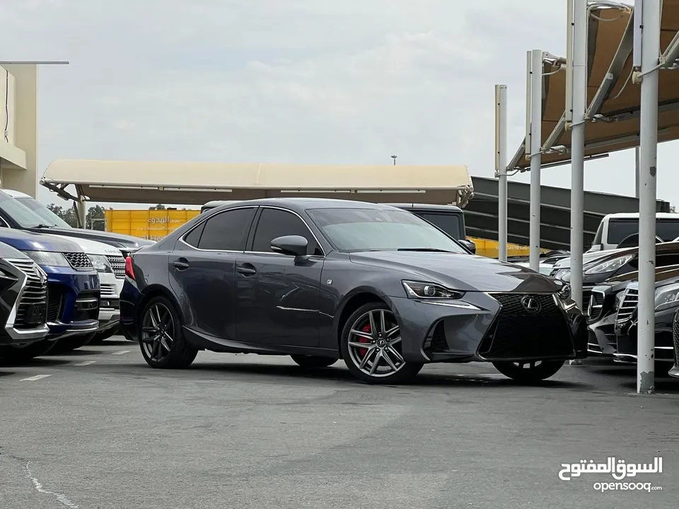 ‏LEXUS / iS / 300 / F / SPORT / 2019