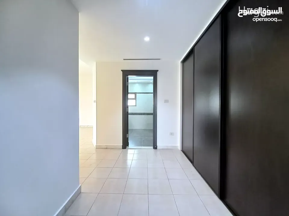 شقة غير مفروشة للايجار في عبدون  ( Property 34104 ) سنوي فقط