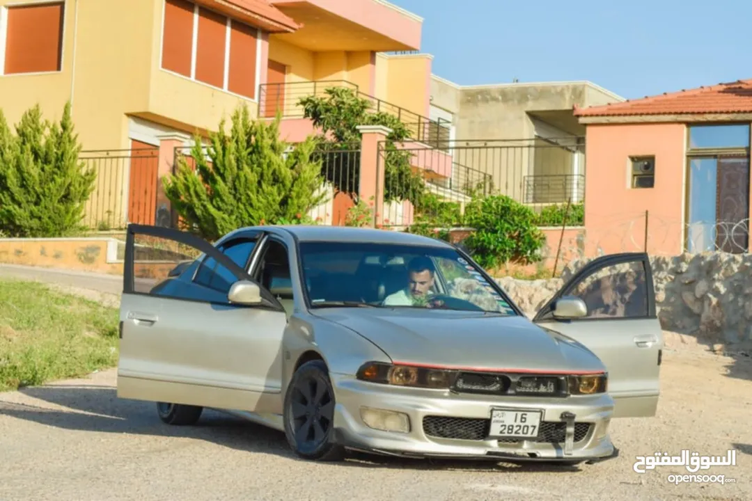 متسوبيشي جالنت 2006