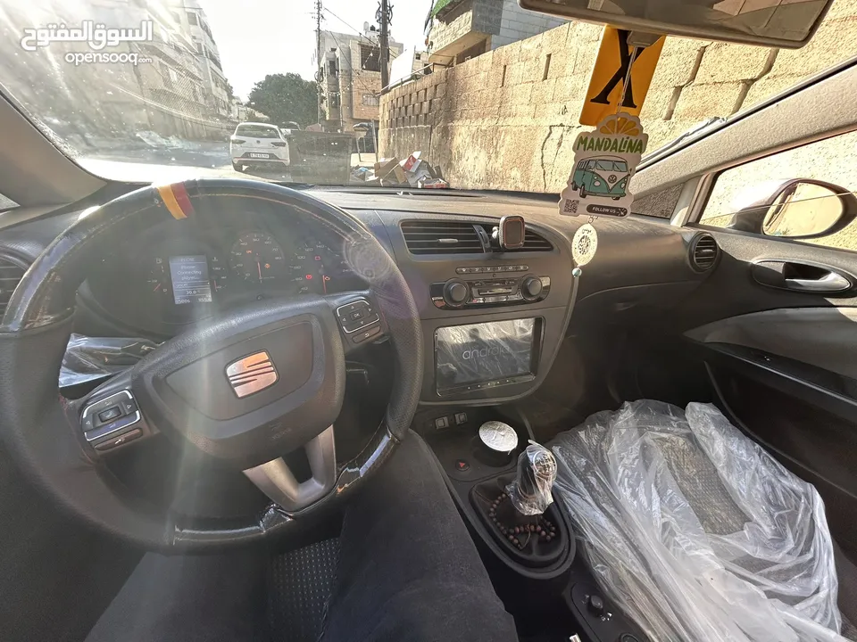 سيات ليون 2013 ليون سيات