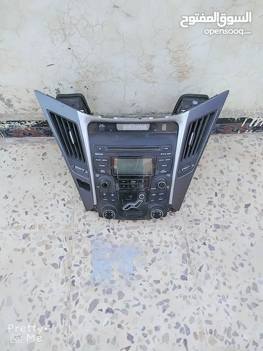 فريم مسجل هونداي سوناتا مع المسجل من 2011 ل 2014