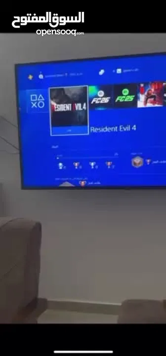 Ps4 slim 1تيرا شبه جديد