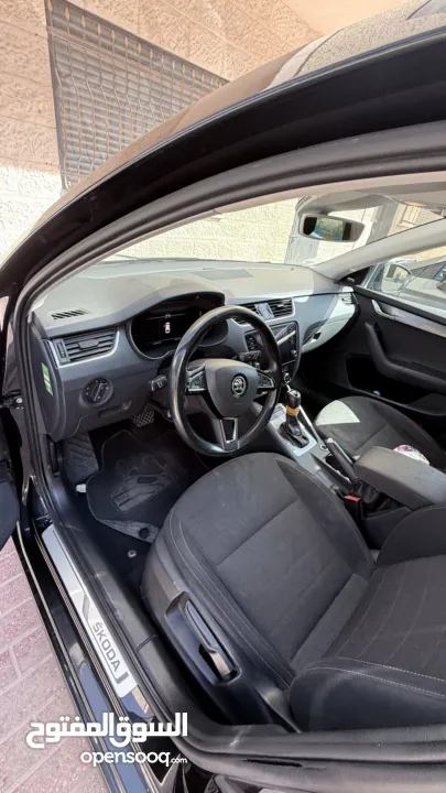 سكودا اوكتافيا ستيشن كاملة الاضافة