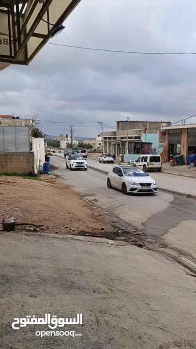 لاند روفر ديسكفري موديل جديد سنه الانتاج 2021