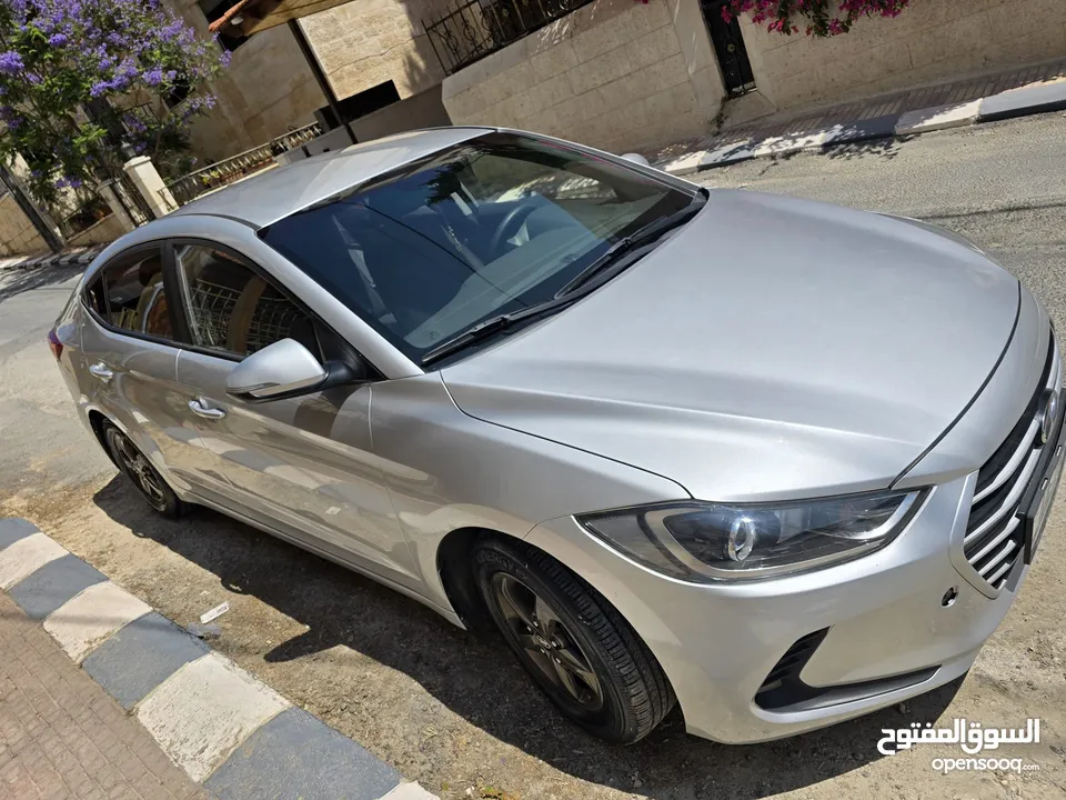 هونداي أفانتي Gdi 2017 فحص كامل بحالة ممتازة وارد كوريا استخدام شخصي لسيده
