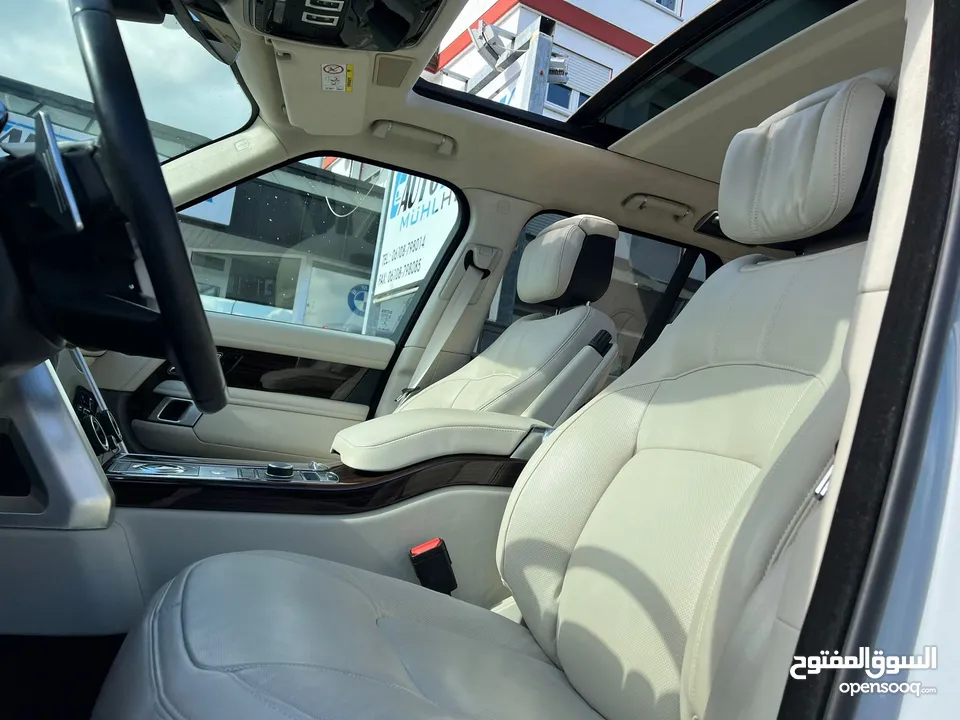 لاند روفر فوج 2021 ‏Range Rover Vougue Autobiography Black