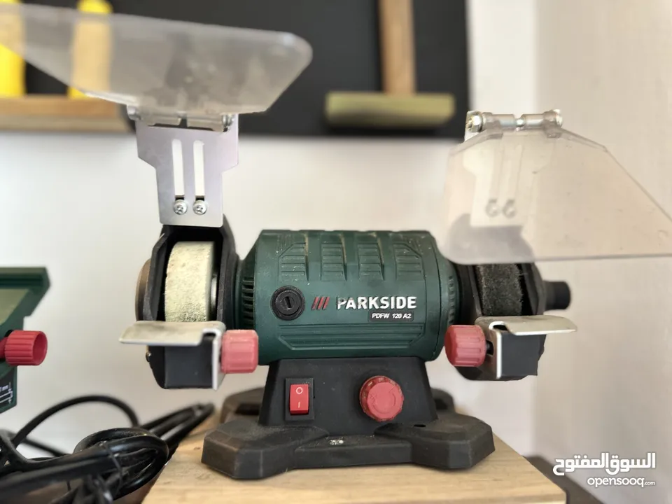 عدد يدوية وارد أوروبي بحال الوكالة للبيع بسعر مغري DEWALT BOSCH PARKSIDE and DREMEL