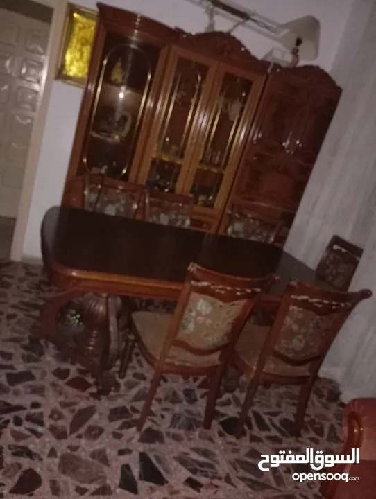 طاولة سفره مع كراسي خشب زان للبيع