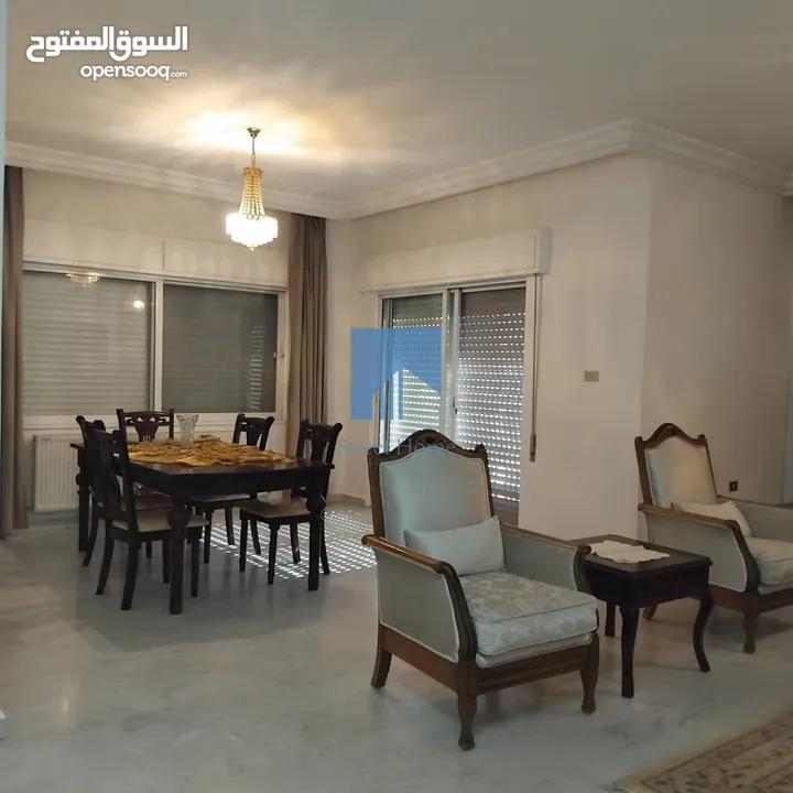 شقة فاخرة للبيع في دير غبار  قرب دوار الهاشميين طابق اول 200م تشطيب سوبر ديلوكس بسعر مغري