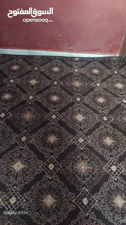 سجادة قص للبيع مافيها اي خدش