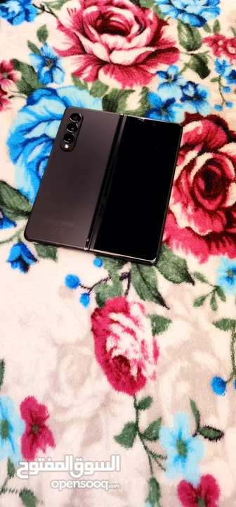 Samsung Z Fold 3 256GB Used new
