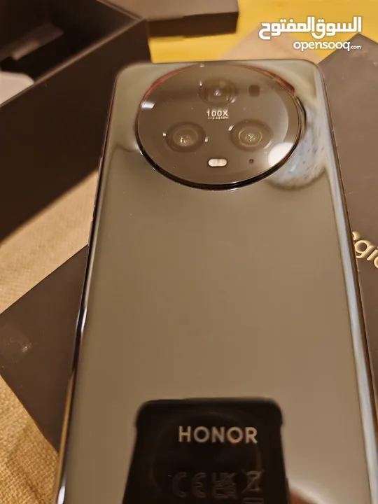 Honor Magic 5 Pro كالجديد