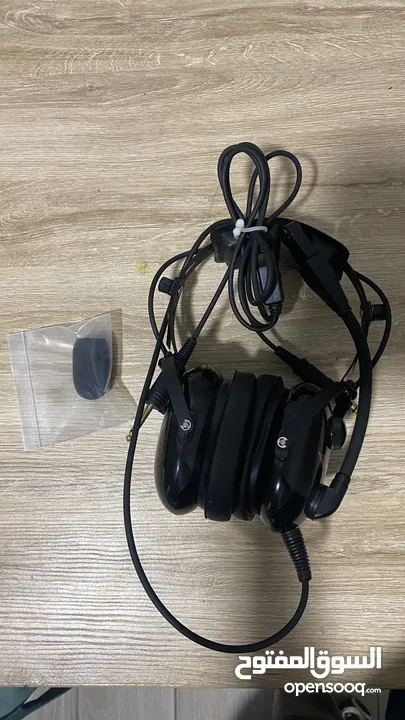 سماعات AirClassics HS-1 Headset