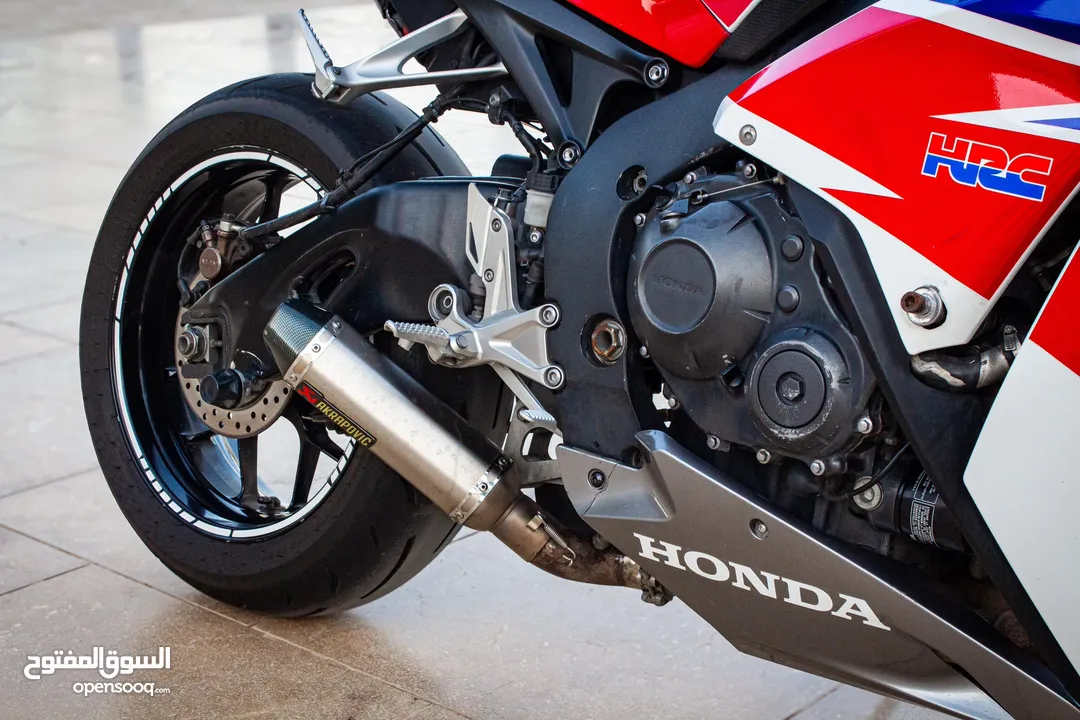 HONDA CBR1000RR