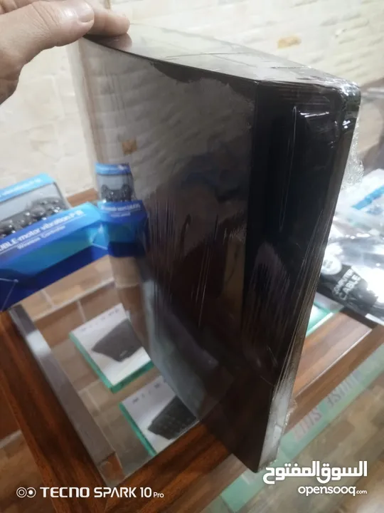 بلايــــــستيـــــشن 3 للبيـــع بحـال الوكـــــــــاله استعمال بسيط  + 3 يدات بالكرتونه ............