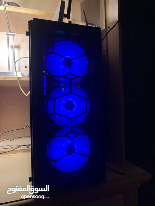 للبيع جهاز PC قوي للألعاب والبث — RTX 2070 SUPER + i7-8700