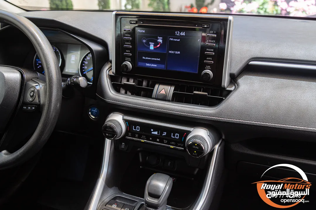 Toyota Rav4 2022 Xle   يمكن التمويل بالتعاون مع المؤسسات المعتمدة لدى المعرض