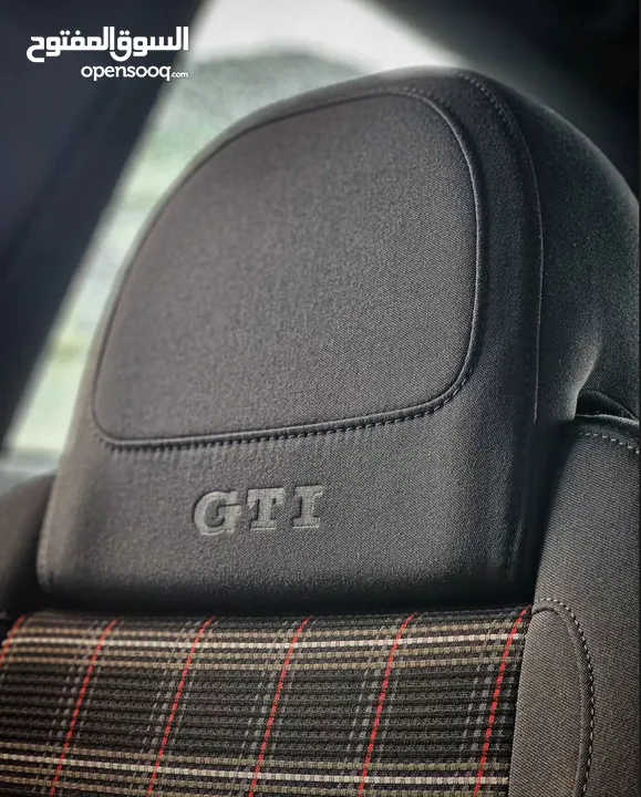 فولكس واجن قولف GTI 2008