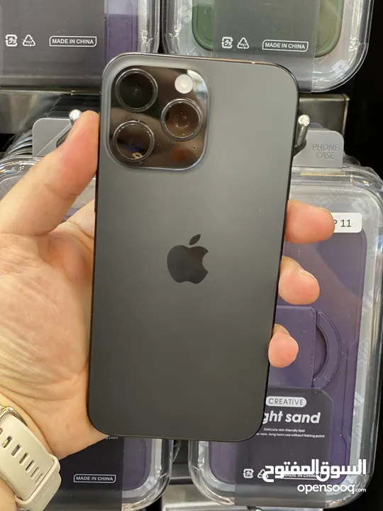 Iphone 16 pro max 1020 GB used usa //// ايفون 16 برو ماكس 1020 جيجا مستعمل وكاللللة امريكي