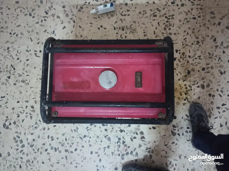 مولد كهرباء بنزين للبيع ب حوشا ب110 / 4,8 kw