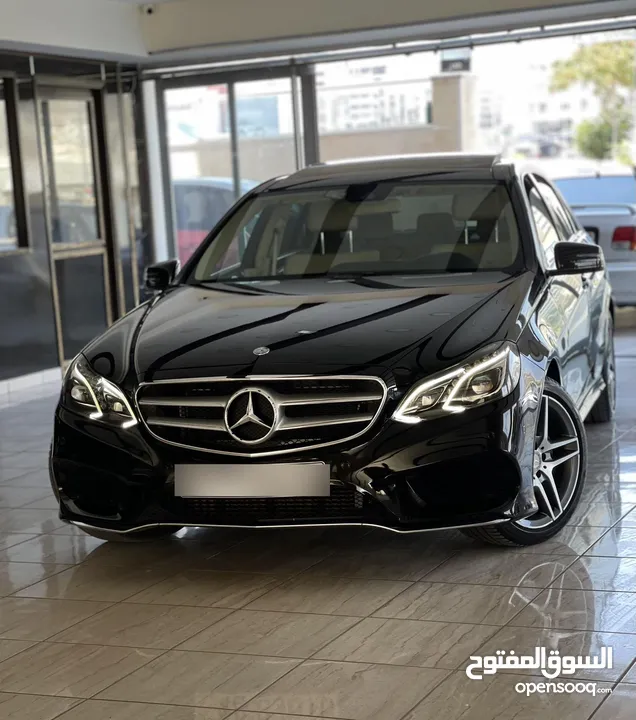 مرسيدس E200 (اعلى فئه ) فحص كامل ولا ملاحضه ممشى قليل جدا (50.000 فقط ) مالك واحد وارد شركه