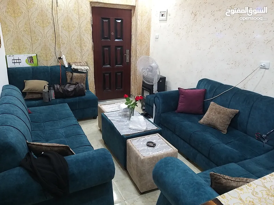 عفش بيت مستعمل استعمال بسيط شبه الجديد البيع بداعي السفر