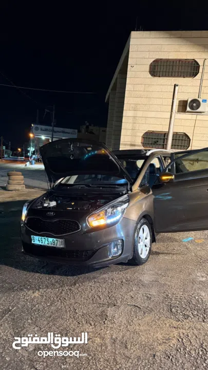 كيا كارينز 2016