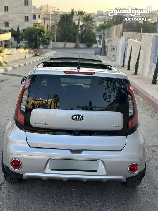 كايا سول موديل 2018 فحص نظيف مع فتحة سقف بانوراما