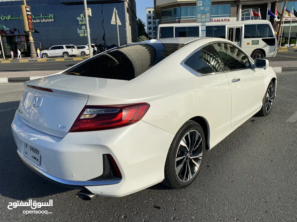 2017 Honda Accord Excellent Condition / هوندا أكورد 2017 بحالة ممتازة