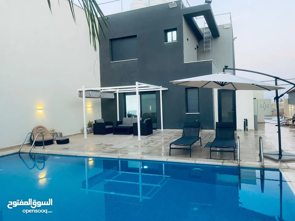 Deluxe Villa in Jericho