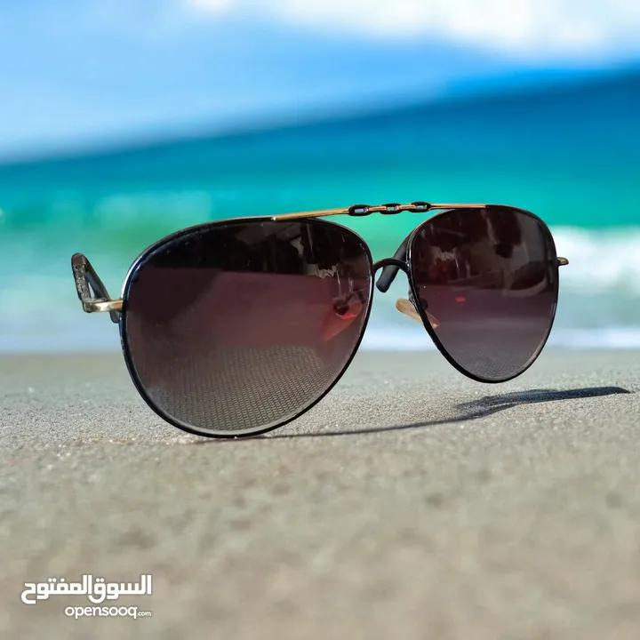 اي قطعة بدينار واحد فقط