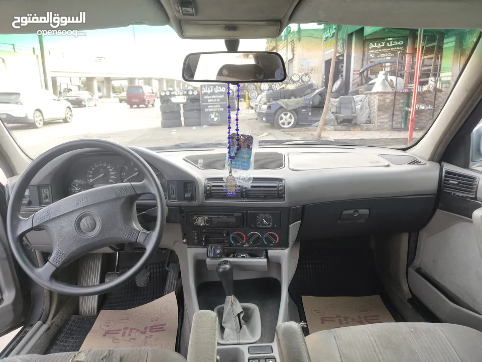 سياره 520للبيع جنط البينا معرض فتحه كهربا قير عادي  متور2000 السياره حيلها صلاة النبي