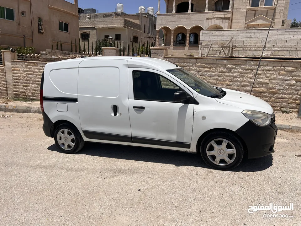 فان رينو دوكر 2017  Renault Domker Van