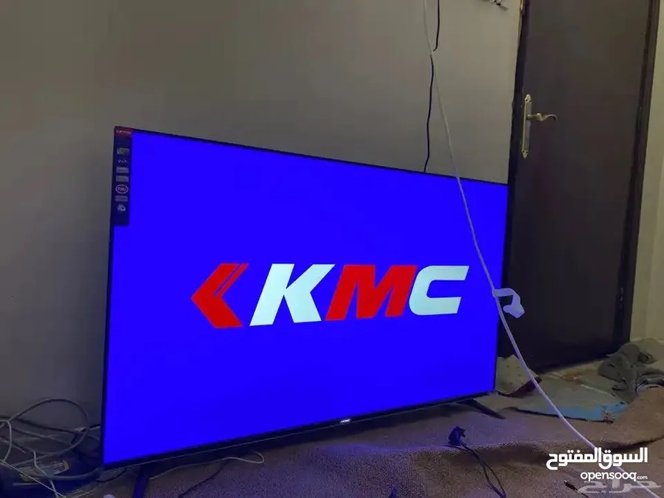 للبيع تلفزيون KMC شبه جديد 55 بوصة