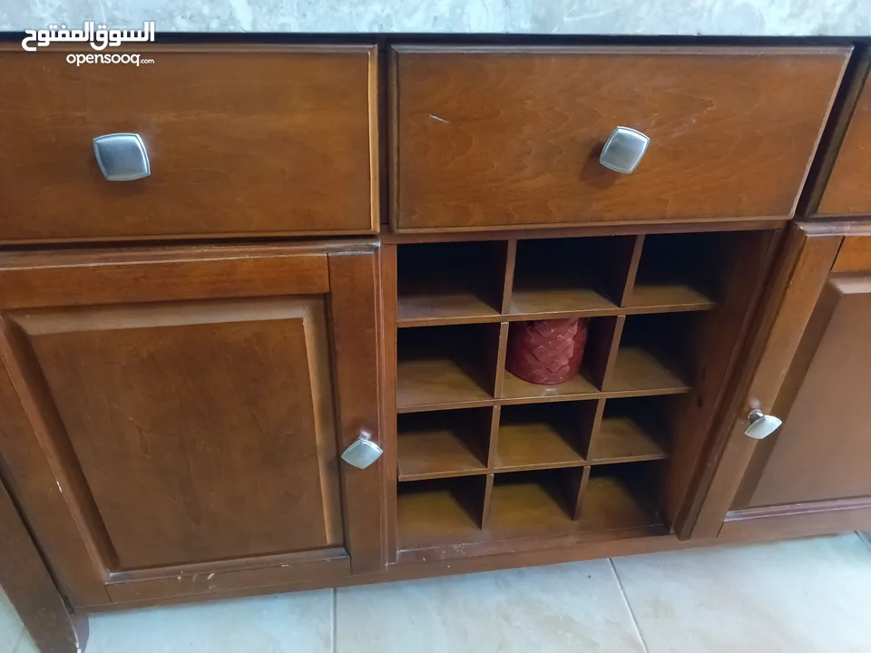 اثاث غرفة سفرة وجلوس