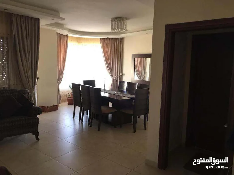 للبيع طابق اخير مع روف دوبلكس