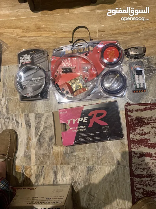 سماعات pioneer وسماعات  سوني 240 w XPlod