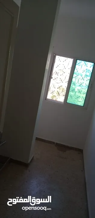 منزل مستقل للايجار في المزيريب بني كنانة الشارع الرئيسي