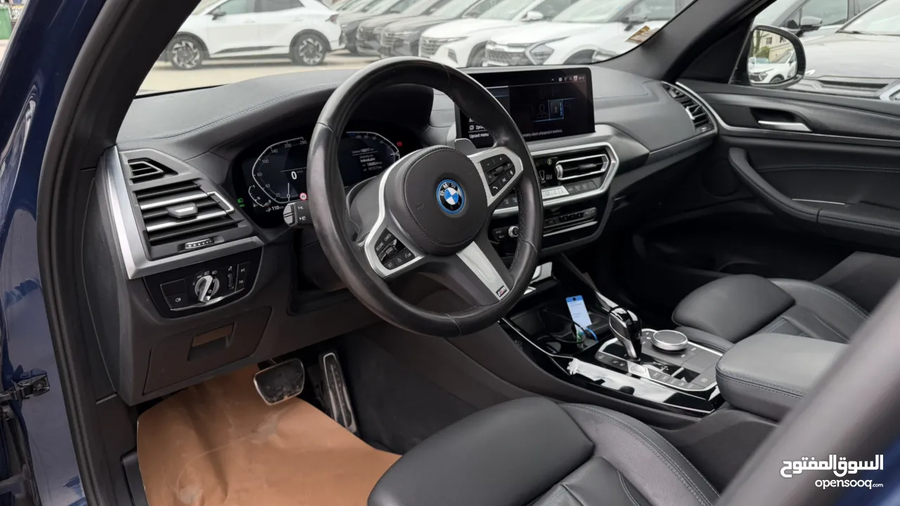 BMW x3 30e ترخيص   محرك 2000 هايبرد plug in/يقطع على الشحنه 43 كيلو متر  293 حصان