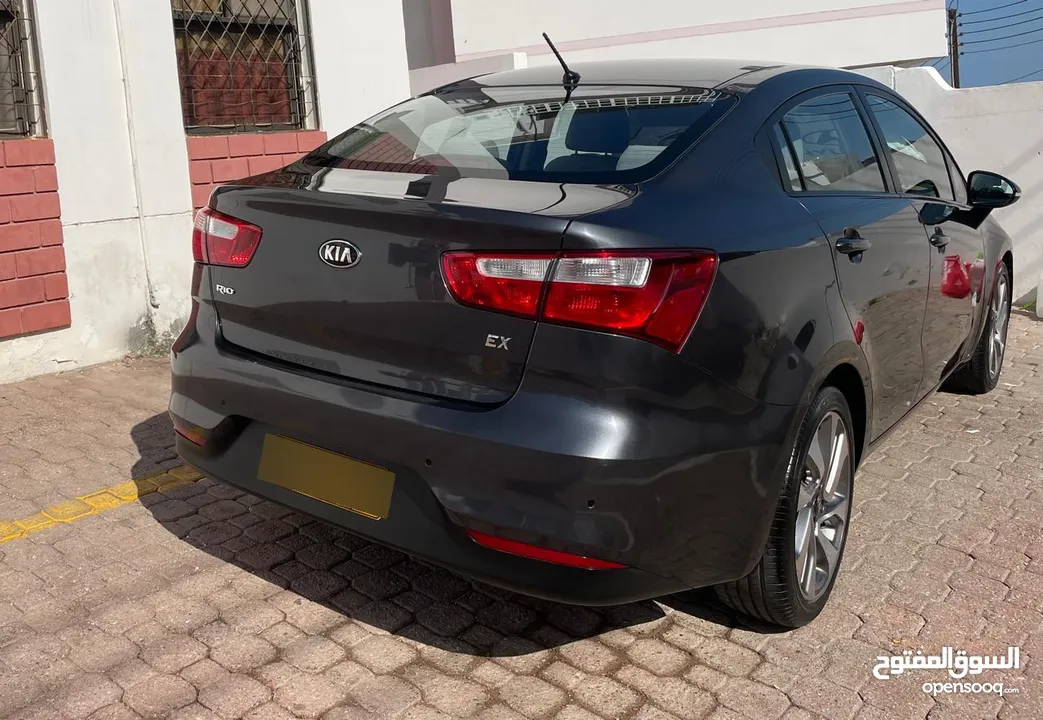 Kia Rio 2017 Model, Brown colour, only 42,000 kms.