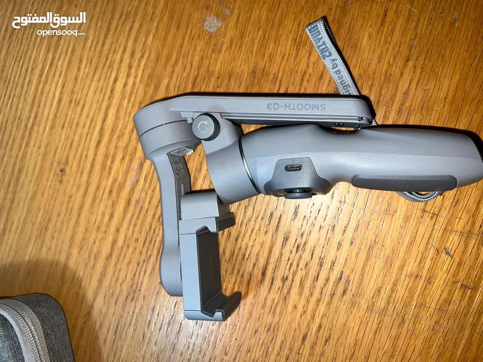 Smooth Q3  Phone Gimbal