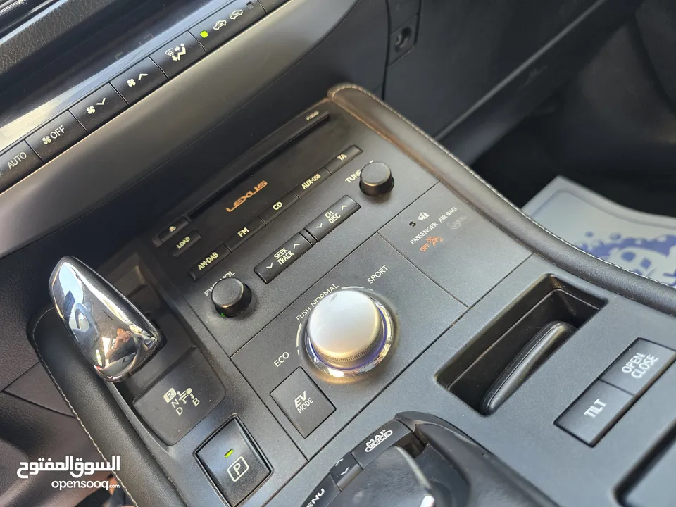 لكزس CT200 2012 فل كامل فحص كامل 7 جيد كرت ابيض وارد اروبي كفالة بطارية سنتين