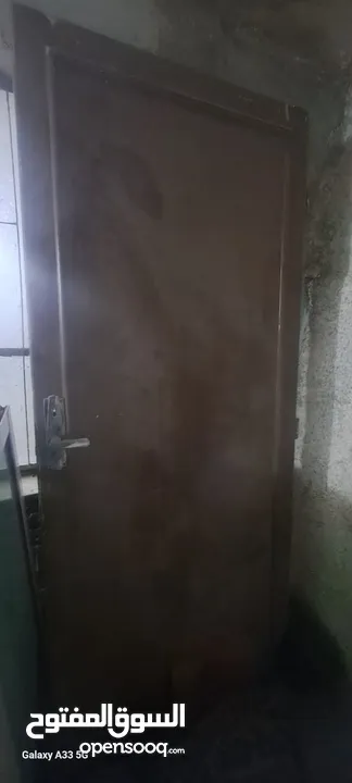 باب خشب مع برواز  باب حديد ثقيل مع برواز  باب المنيوم مع برواز  شباك المنيوم ابيض وزجاج اخضر مع بروا