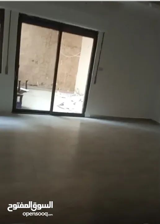شقة للبيع في البيادر بجانب الجامعة التقنية