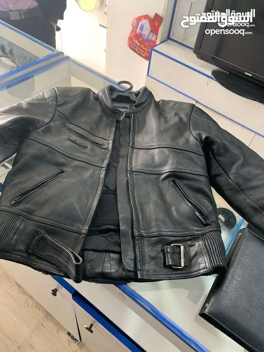 جاكيت دراجات جلد اسود