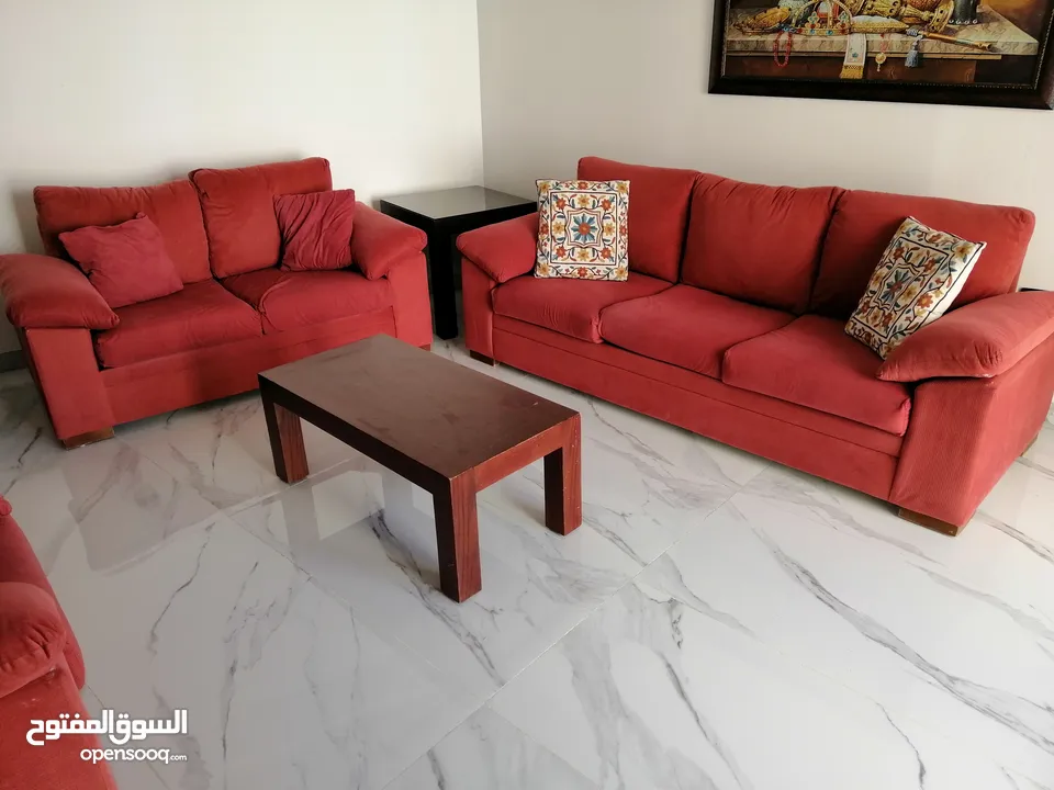 طقم جلوس موديرن 7 مقاعد بسعر مغري